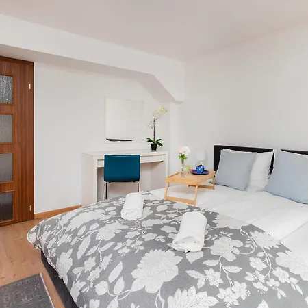 Flatbook - Old Town Ogarna