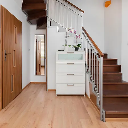 Flatbook - Old Town Ogarna Апартаменты Гданьск