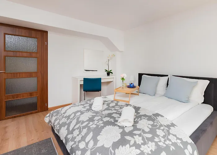 Flatbook - Old Town Ogarna